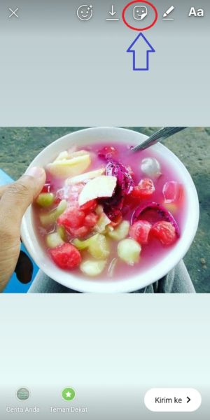 Cara buat kuis di Instagram dengan sticker quiz 5 Pilih Icon Smile Kotak