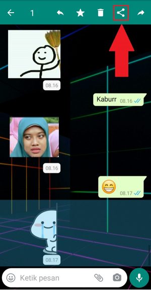 Cara membuat Status WhatsApp dengan Stiker (panduan pemula) 8 Pilih ikon bagikan, untuk membagikan stiker ke platform lain