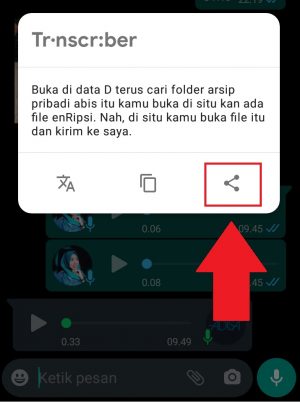 Cara mengubah pesan suara menjadi teks di WhatsApp 10 Pilih ikon bagikan, untuk membagikan hasil transcribe ke platform lain