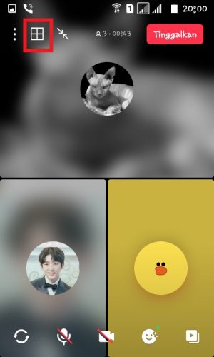 Cara melakukan grup video call di LINE (max 200 orang) 26 Tap icon "Layout" untuk mengubah tampilan video call.