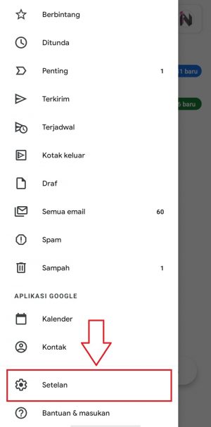 Cara mengaktifkan dark mode di Gmail 2 geser ke bawah dan tekan menu setelan