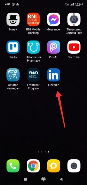 Cara mengetahui Email akun Instagram orang lain 6 Membuka aplikasi LinkedIn