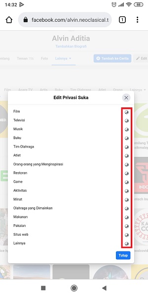 Cara menyembunyikan halaman yang disukai di Facebook 13 Tap icon “Publik” di sebelah kanan kategori Halaman Facebook yang ingin kamu sembunyikan.