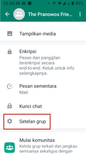 Cara menggunakan fitur 'Setujui Peserta Baru' di grup WhatsApp 2 Gulir layar hingga kamu menemukan Setelan Grup, lalu kamu tap saja menu trsbt.