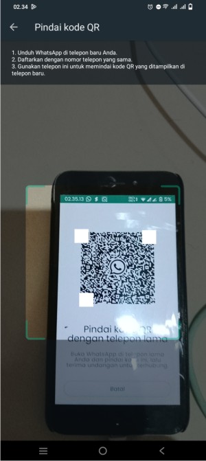 Fitur Transfer Chat WhatsApp Untuk Memindahkan Chat Ke HP Baru Dengan Mudah 12 Pindai kode QR trsbt dengan hp lama