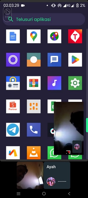 Cara berbagi layar (share screen) di WhatsApp saat video call 5 Tampilan layar di hp lawan bicara.